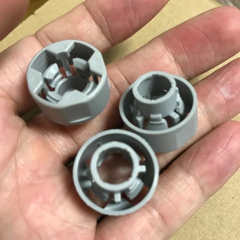 Plastic Pipe Clip - Ducati Yakıt Deposu Yağ Borusu Klipsi